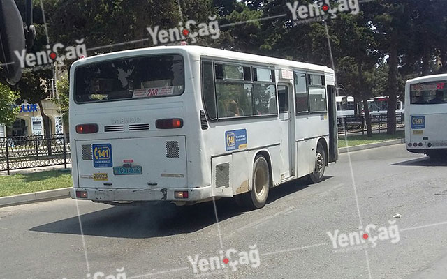Bakıda avtobus sürücüsünün özbaşınalığı – ÖZƏL VİDEO