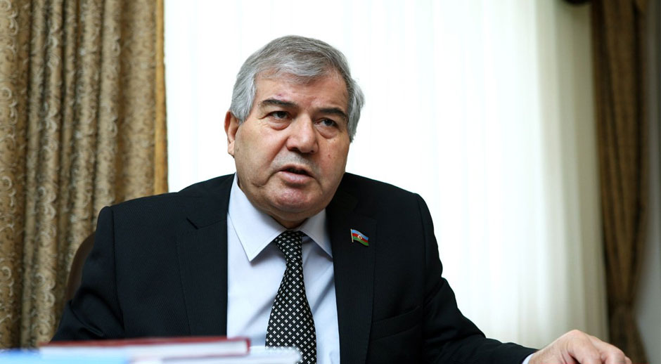 Sabir Rüstəmxanlı: “Azərbaycan prezidenti jurnalistlərin vəziyyətini vaxtında gördü”
