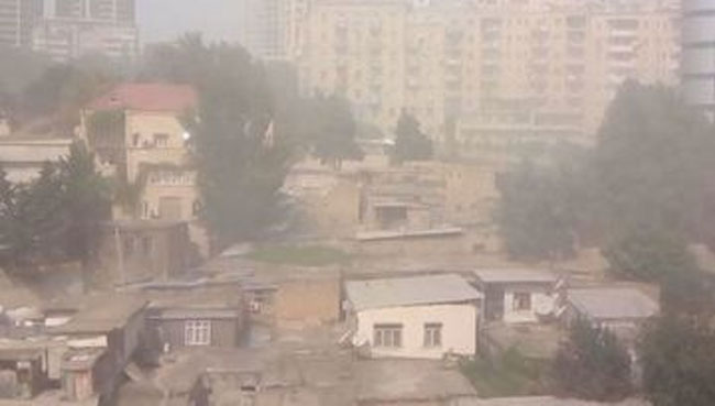 Bakıdakı toz-duman Nazirliyi operativ iş rejiminə keçirib