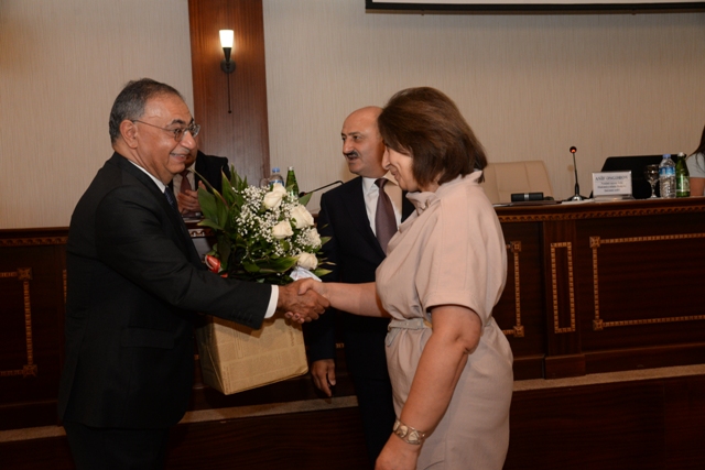 2017/2018-ci tədris ilinə hazırlığın vəziyyəti müzakirə edildi – FOTOLAR