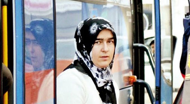 Onu zorlayanın başını kəsdi, məhkəmə verdiyi qərarı dəyişdi