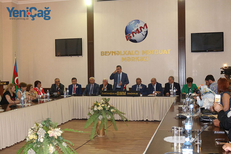 Bakının işğaldan azad olunmasının 99-cu ildönümü qeyd edilib – Fotolar