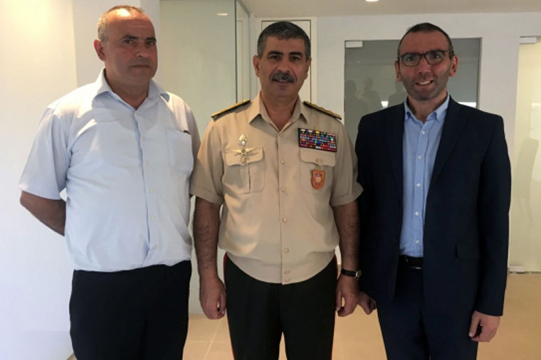 Nazir İsraildə Milli Qəhrəmanın qardaşı ilə görüşdü – Foto