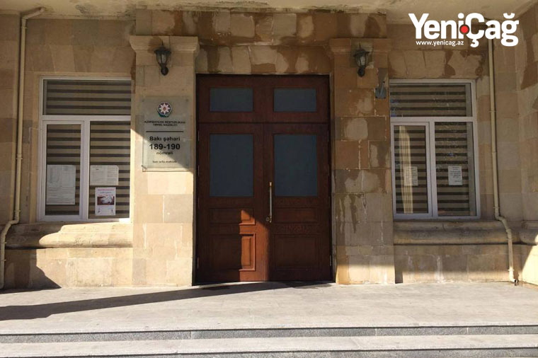“Mikayıl Cabbarov, mənim şəhidimin xatirə lövhəsini niyə sökmüsən?” – 190 saylı məktəbdən reportaj + FOTOLAR