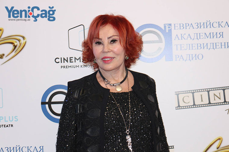 Amaliya Pənahovadan illər sonra etiraf: “Sevişmə səhnələrini məşq edəndə…”