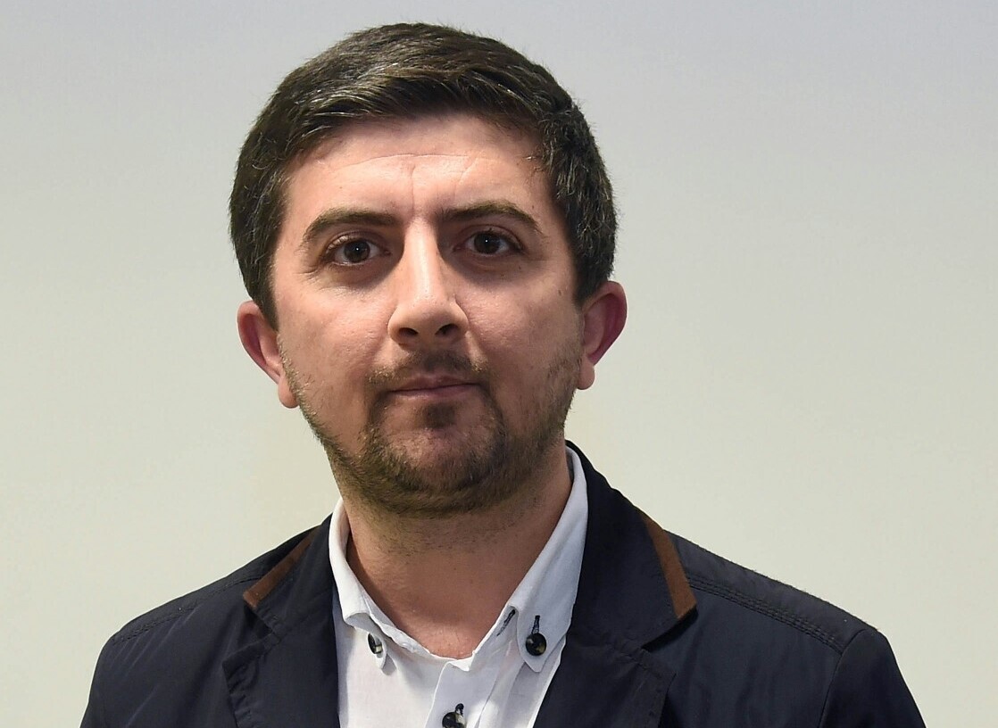 media-kenanrosvenoglu