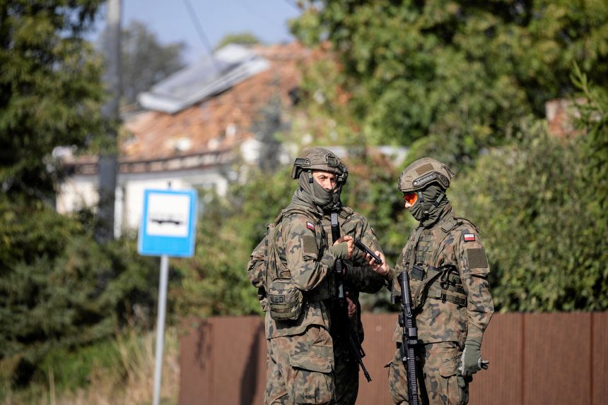 media-2025-09-10t082355z-1259081418-rc2wogahxn6s-rtrmadp-3-ukraine-crisis-poland-attack