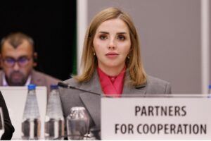 media-d761d7a6-479d-4c1f-9560-06081e223162