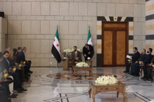 media-14-yil-sonra-tarihi-ziyaret-bmgk-heyeti-suriyede-1752764_202512041206_20251204120621_2