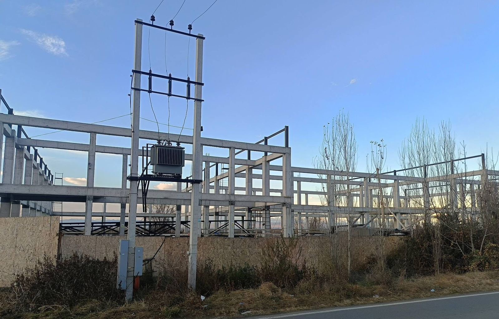 media-6b122fcf-38d9-4201-b539-211a238f0e3e