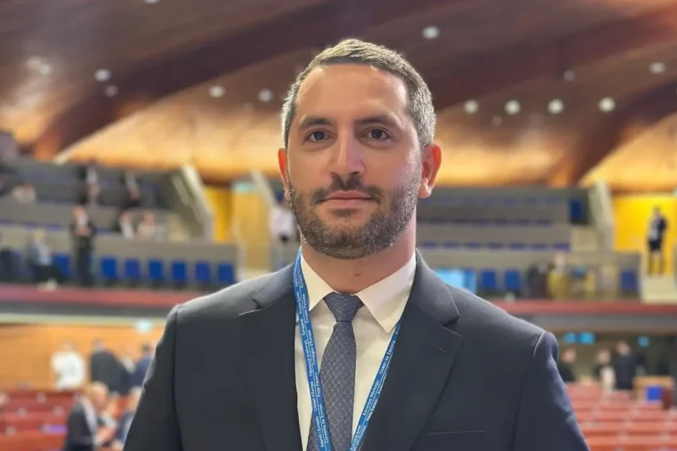 featured-image-725026