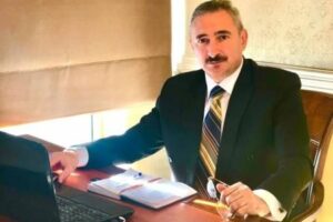 media-e46b85bdc9a924b8227256872781c249-1