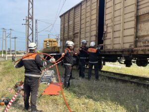 media-6a13ef29e71a66a13ef29e71a717796913056a13ef29e71a36a13ef29e71a4