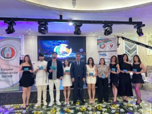 media-9a06e6ad-7c92-49ca-86a7-c22ffea37bd6