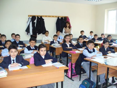Sabahdan I siniflərə elektron qəbul başlayır
