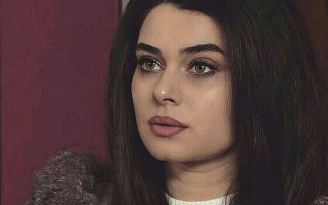 Azərbaycanlı aktrisa: “Bakıya gəlirdi ki, mənimlə evlənsin, amma qəzaya düşüb öldü” – Video
