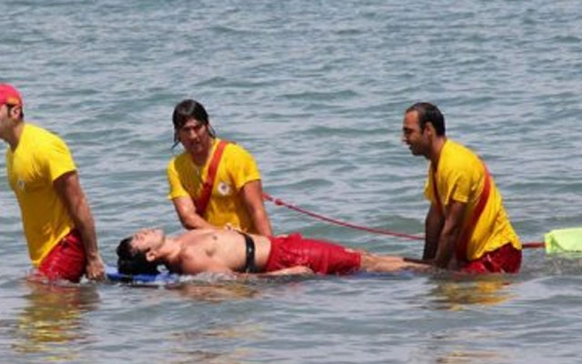 Dənizdə batan iki tələbənin meyiti tapılıb