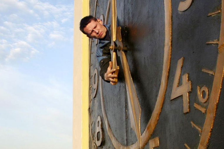 Saatın geri çəkilməsinin zərərli tərəfləri
