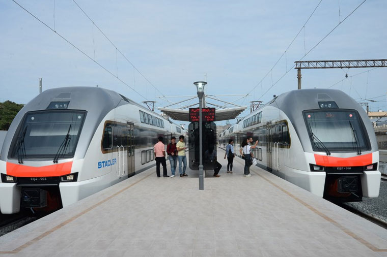 Bakıda sürət qatarı piyadanı vurub öldürdü