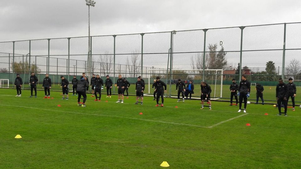 “Qarabağ” yağışda da dayanmır