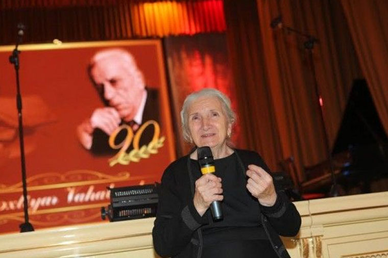 Bəxtiyar Vahabzadənin həyat yoldaşı vəfat etdi
