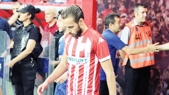 Türkiyə klubunun futbolçusu millimizdə – Qurban Qurbanovdan dəvət