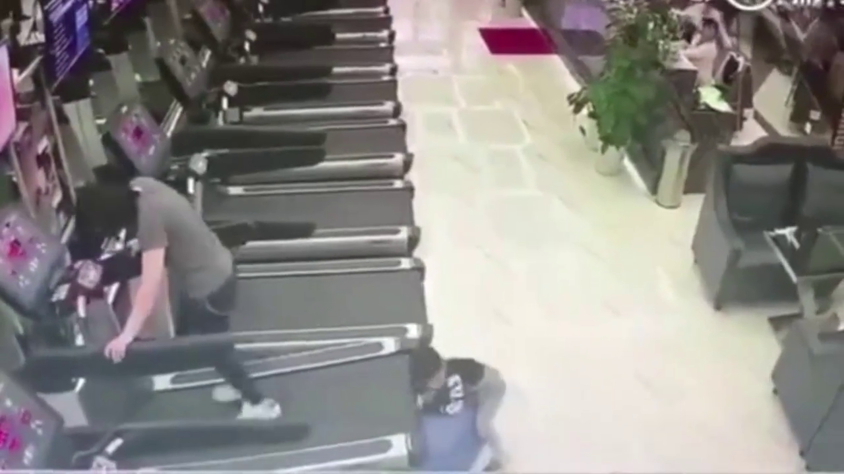 İdman zalında qorxulu anlar: Azyaşlı faciədən döndü – VİDEO