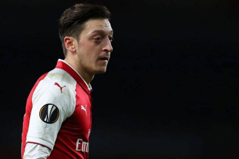Mesut Özildən alqışlanılası addım – FOTO