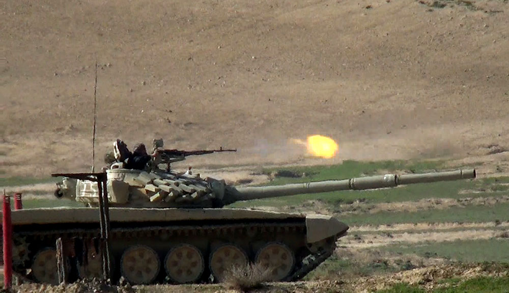 Azərbaycan tankçılarından möhtəşəm görüntülər – VİDEO