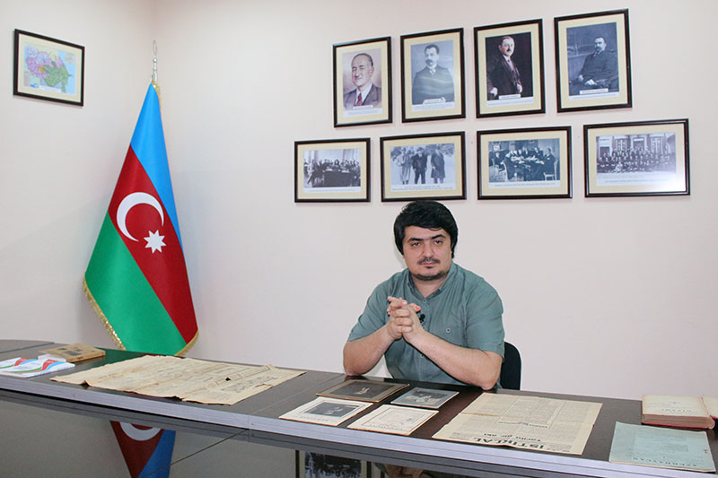 Dilqəm Əhməddən AXC-nin 100 illiyinə həsr olunmuş sərgi-mühazirə – FOTOLAR