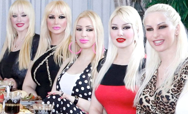 “Kedicik”lərin iftar süfrəsi müzakirələrə səbəb oldu – FOTOLAR