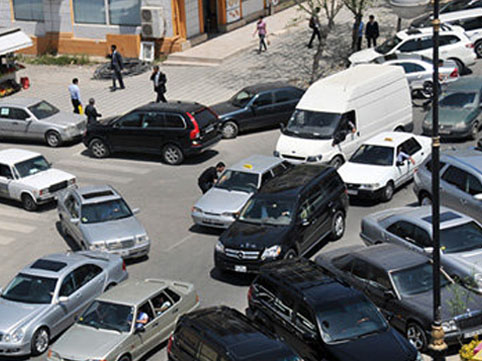 Qanunsuz parklanmalar ləğv ediləcək – Mais Ağayev