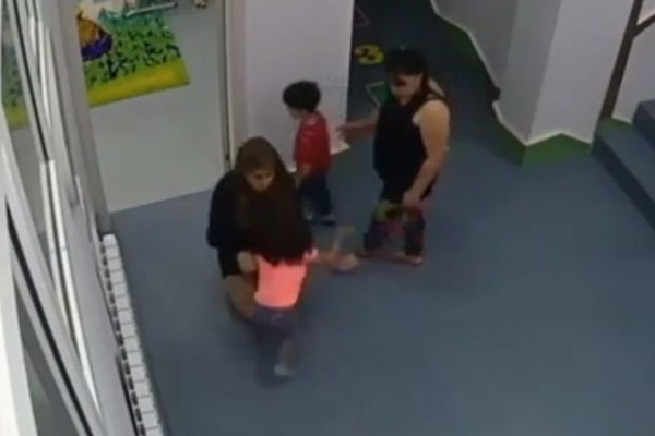 Bakıda bağçada uşaqlara işgəncə verilməsi faktı araşdırılır – RƏSMİ