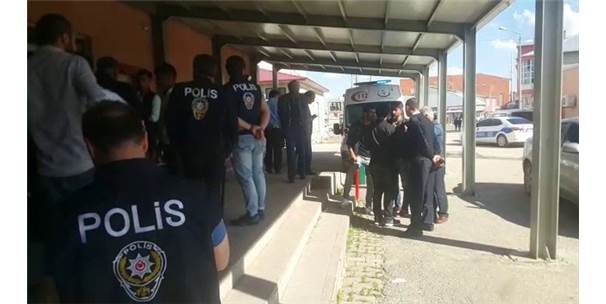 Türkiyədə seçki məntəqəsində atışma – 2 ölü, 7 yaralı