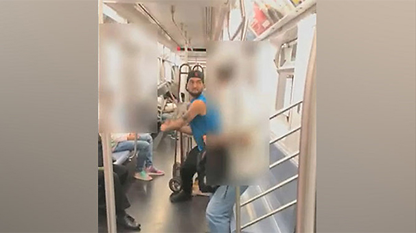 Metroda insident: Yaşlı kişiyə dəmir boru ilə vurdular – FOTOLAR