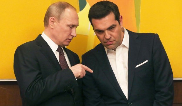 Yunanlar rus diplomatları ölkədən qovdu