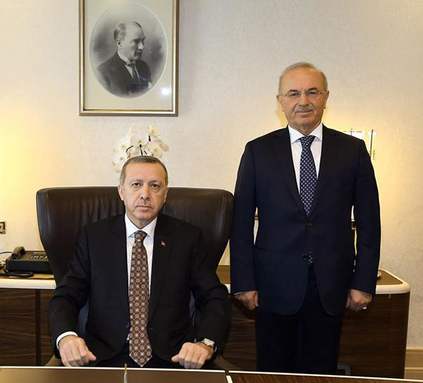 Türkiyə prezidentinə yeni baş müşavir təyin edildi