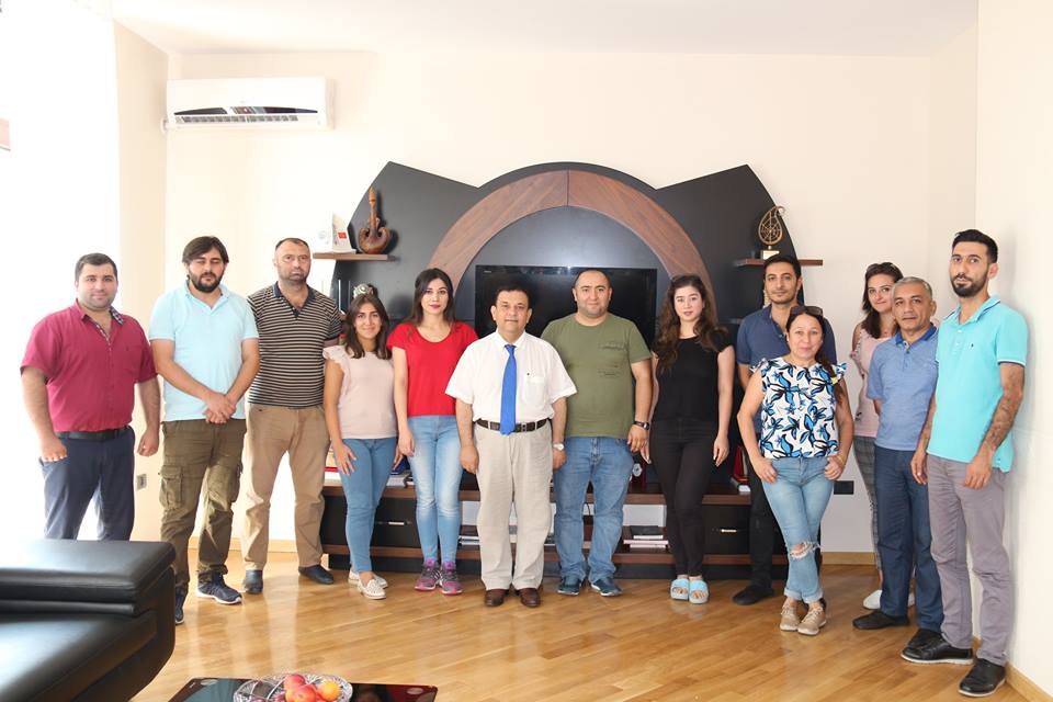 Türkiyə Səfirliyinin müşaviri İrfan Çiftçi “Yeni Çağ”da – Fotolar