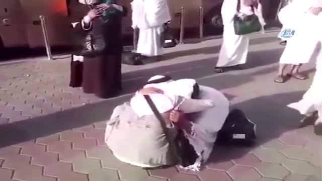 İllərdir bir-birini görməyən qardaşlar Həcc ziyarətində qarşılaşdı – Duyğudolu anlar – VİDEO